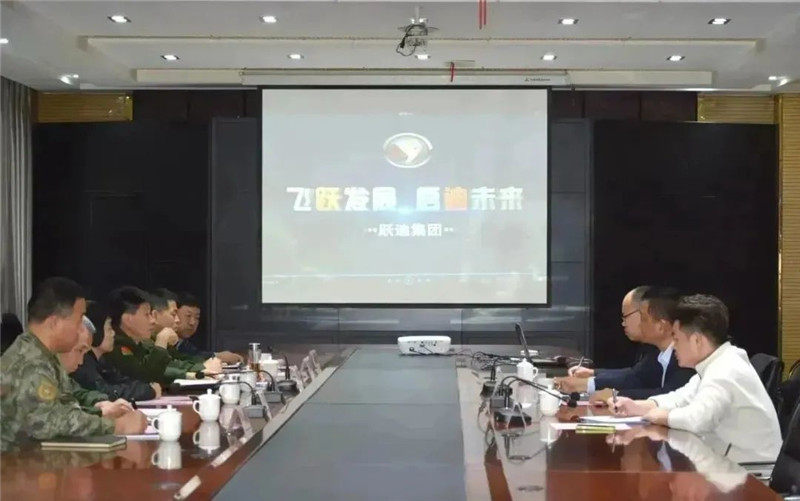 領導到訪丨河北省軍區動員局副局長趙鵬一行人到躍迪集團參觀考察