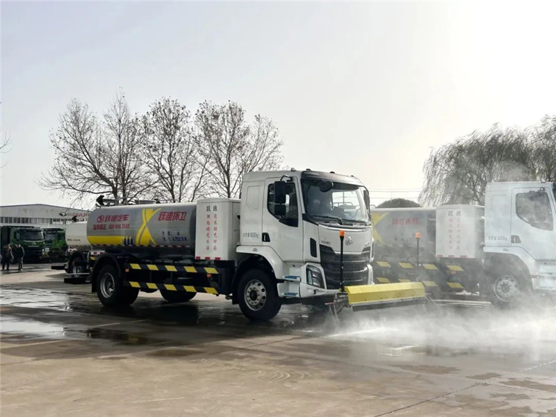 低碳環保 除霾降塵丨躍迪新能源多功能抑塵車、清洗車強強組合